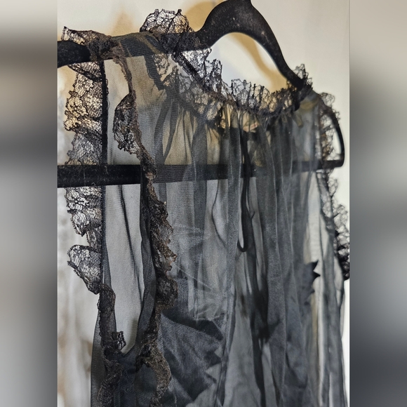 Chevette Eves Leaves Black Sheer Babydoll Nightie With Satin Maple Leaf Detail - Picture 9 of 10